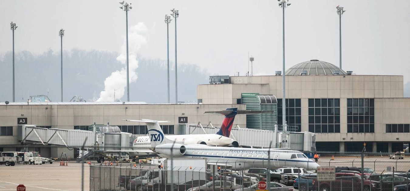 Delta Airlines SDF Terminal – Louisville Muhammad Ali International Airport